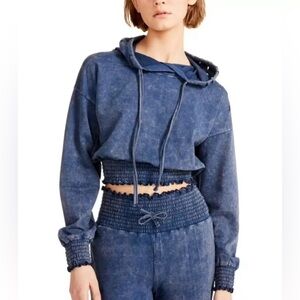 Madden Girl “Destroyed” Girls Medium Acid Washed Cropped Hoodie